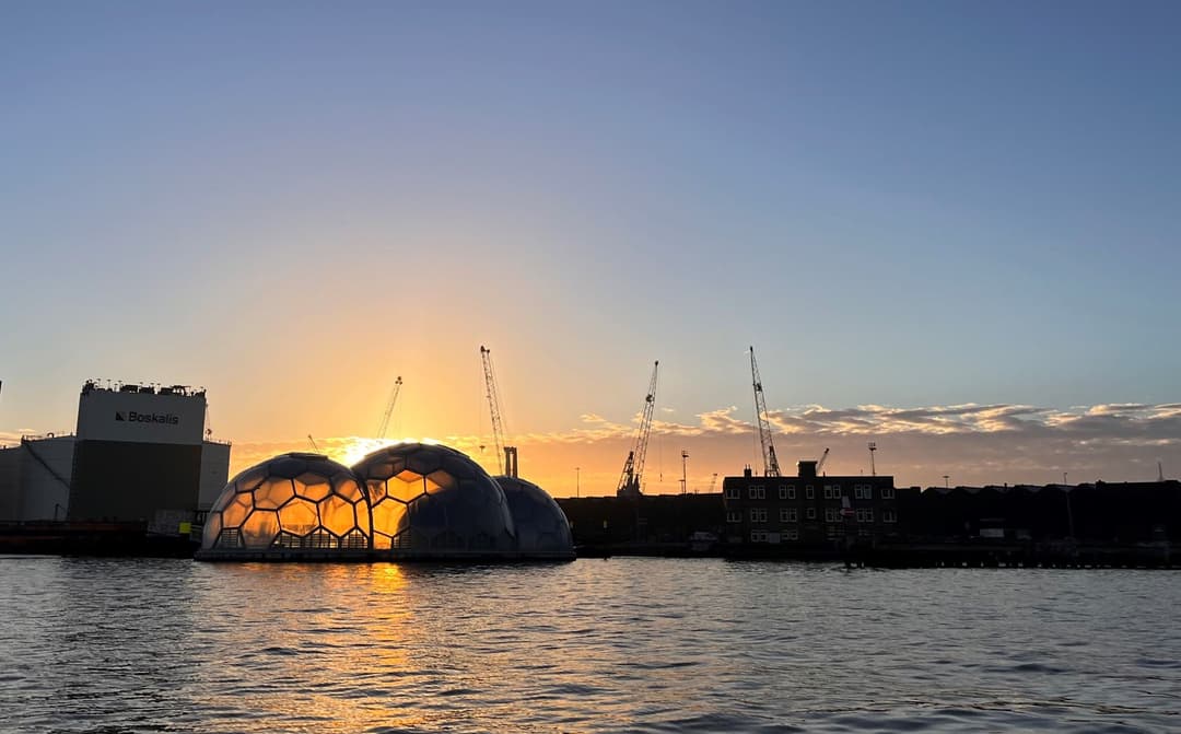 Floating Pavilion back on RDM